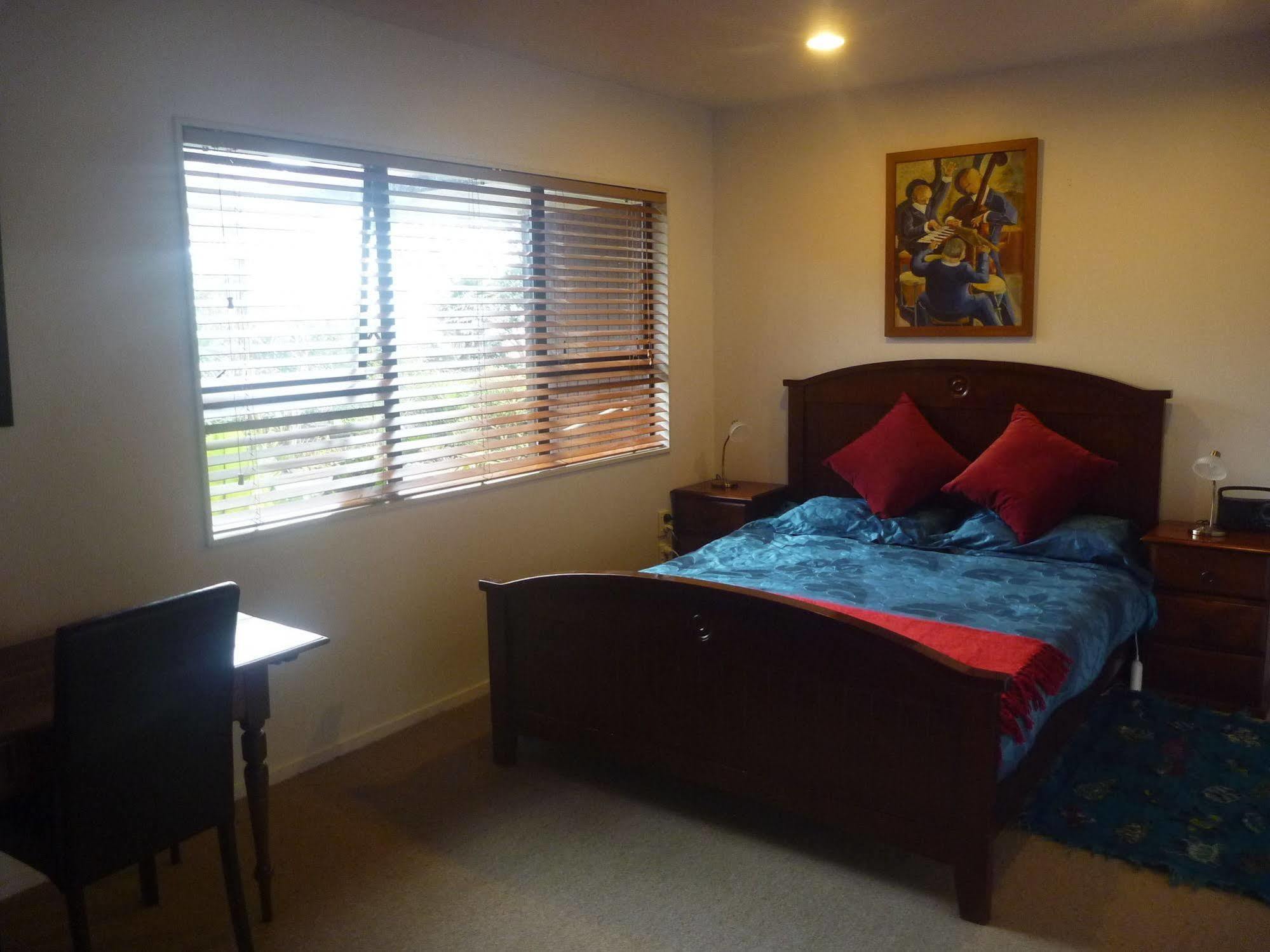 Pohutukawa Coast Bnb Te Puru Exterior photo
